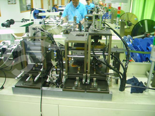 手持式自動鎖螺絲機(jī)